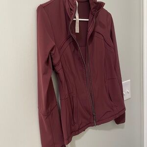 Lululemon Define jacket size 8 Burgundy